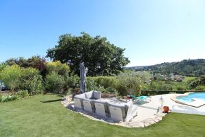 Maisons de vacances Villa de reve avec piscine et vue : photos des chambres