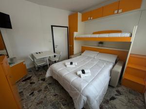 200m from the sea, beach place included