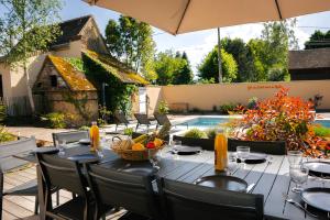 Villas Gite du Soleil dans la Ruelle - Les Hirondelles : photos des chambres