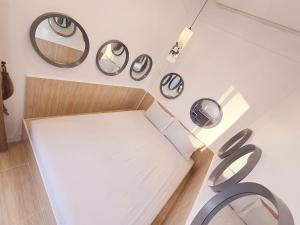 Crane nest 13 Bangkok downtown view