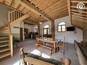 Maisons d'hotes Chambre d-hotes a la Ferme de la Porte en Aix pour 5 : photos des chambres