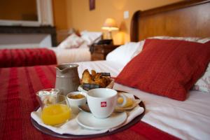 Hotels L'Alzire - Auberge Culturelle : Chambre Familiale Classique 