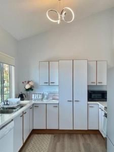 Lake View Oasis at Fishing Point