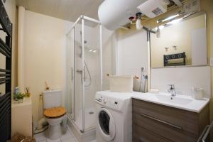 Appartements Font Romeu Plein Centre- T2 Premium- 6 pers-Netflix- Fibre-5 mn Telecabine & Tyrolienne : photos des chambres