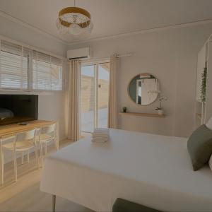 Penthouse Nea Smirni