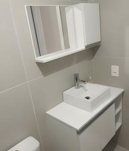 Apartamento Central com suite Panazzolo 7 minutos do centro