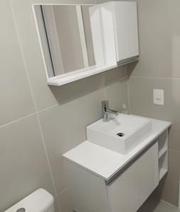 Apartamento Central com suite Panazzolo 7 minutos do centro