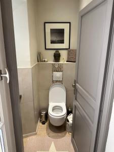 Appartements Aix flat in historic center, 17th century building : photos des chambres