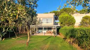 Villa Amorino by the Sea