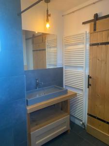 Appartements Les Epinettes Appartement 6 : photos des chambres