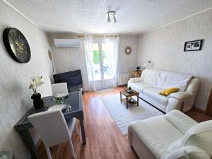 Appartements Appartement Fontaine : photos des chambres