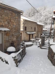 Maisons de vacances Petite maison de village : photos des chambres