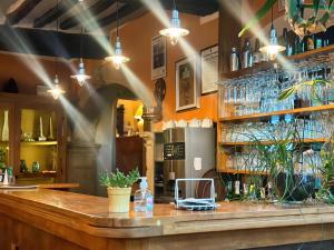 Hotels Hostellerie Le Beffroi : photos des chambres