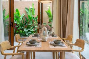 Berawa Week 7 - Trendy Villa with Private Pool