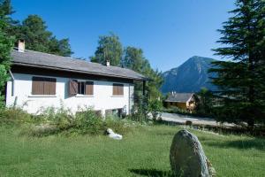Maisons de vacances Le Paisible I 12 personnes & Vue sur l-Alpe D-Huez : photos des chambres
