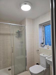 Fabulous Room in Dartford R1