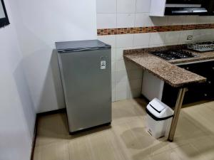 Comodo Apto cerca al aeropuerto