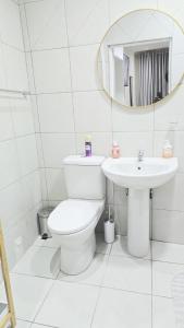 HMT Exquisite Spaces