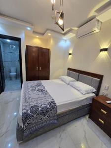 chalet porto marina pool view