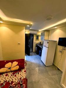 6th of October - ستوديوهات الحي الاول