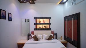 Raahi - 3 Bedroom Flat Near Kashi Vishwanath