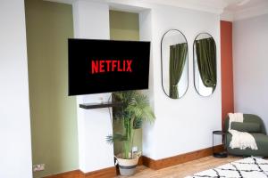 Newport Junction House