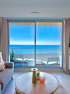 Antheor - vue exceptionnelle - refait à neuf 4 couchages