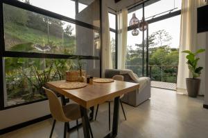 El Canto de Las Aves