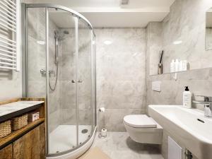 Comfy central city retreat