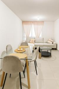 Apartamento con alberca
