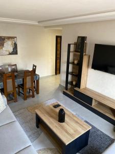 Charming Stay , Peace & Comfort