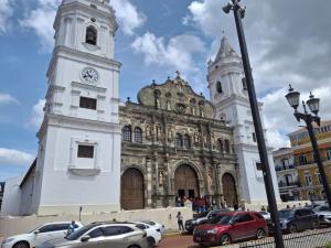 YC l LOFT 1 BDR Casco Antiguo