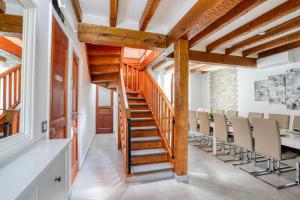 Big House - Paris, DisneyLand, Villepinte Expo, CDG