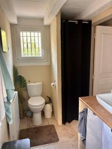 Maison au calme dans la forêt