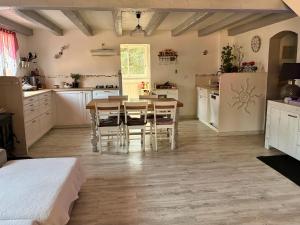 Maisons de vacances Maison au calme dans la foret : photos des chambres