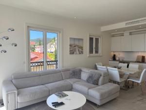 Waterfront Three Bedroom Apartment - Lustica Marina Village