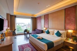 SANDOZ Pribson Hotel near Golden Temple