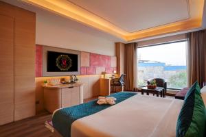 SANDOZ Pribson Hotel near Golden Temple