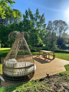 Maisons de vacances Maison cosy avec jardin, riviere et ponton prive : photos des chambres