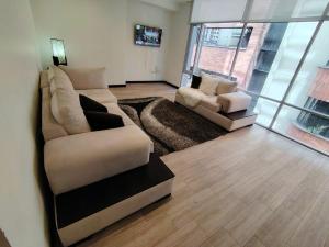 3Departamento 2 dormitorios Edif Avant Plaza Finlandia n3560 y Suecia