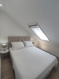 Pearl Shell Apartments