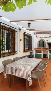 Casa de la Portuguesa, bonita terraza con barbacoa