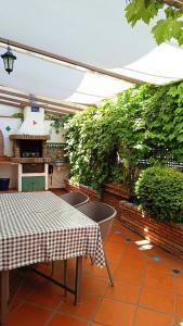 Casa de la Portuguesa, bonita terraza con barbacoa