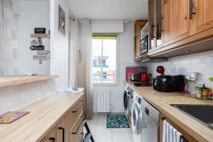 Appartements La Defense wonderful 2 bedrooms apartment : photos des chambres