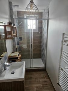 Maisons de vacances Maison proche Boulerie Jump Savigne l-eveque, proche Circuit 24h : photos des chambres
