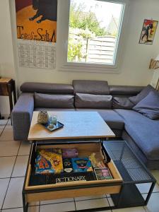 Maisons de vacances Maison proche Boulerie Jump Savigne l-eveque, proche Circuit 24h : Maison 5 Chambres