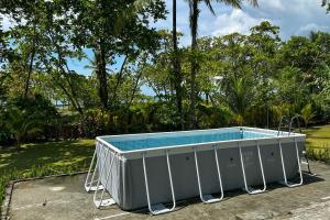 Beach cabinas on Playa Preciosa