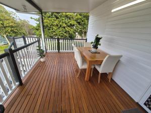 Charming 4BDR inc separate studio, newly renovated