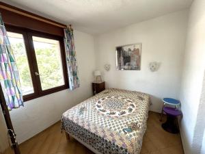 Appartement Climatisé avec Terrasse et Parking - FR-1-837-46