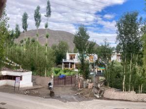 TOKPORINCHEN GUESTHOUSE "homestay"